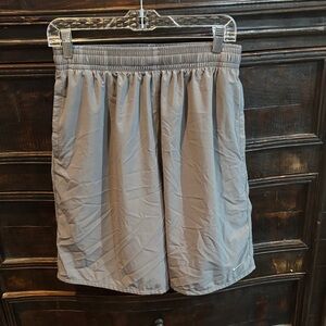 Nike Dri-Fit Challenger Men’s shorts size L